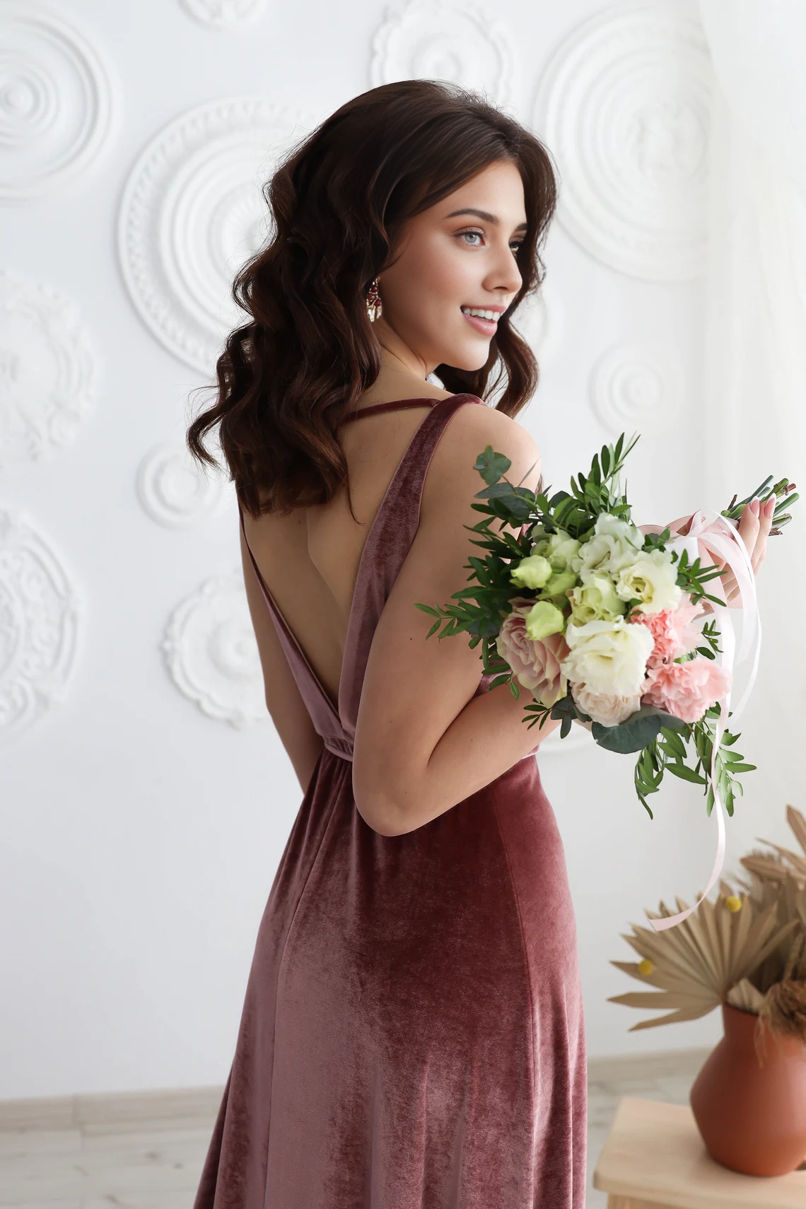 Vestido de terciopelo con escote en V profundo, sin mangas, para dama de honor, madre de la novia, sin espalda, para fiesta de graduación con abertura